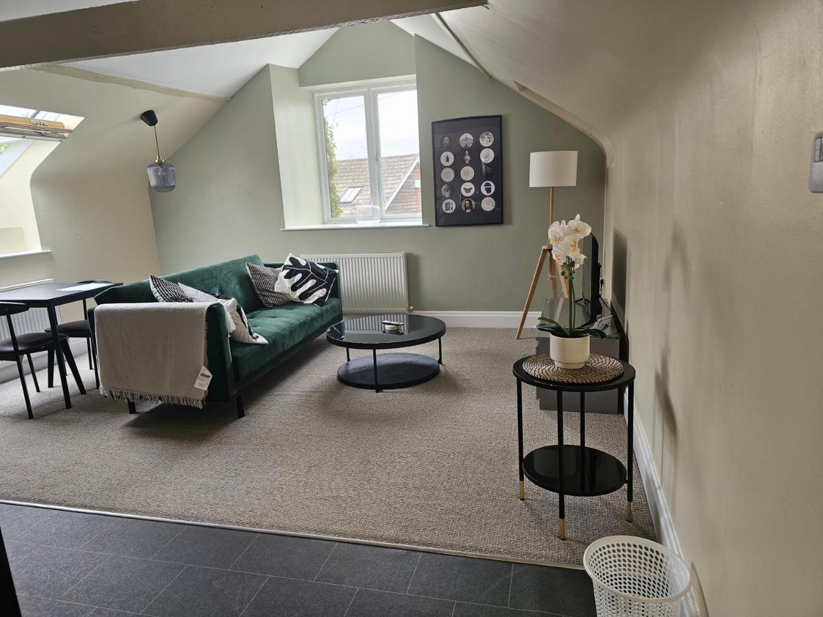 Апартаменты Charming 1-Bed Loft In Caerleon Ньюпорт Экстерьер фото